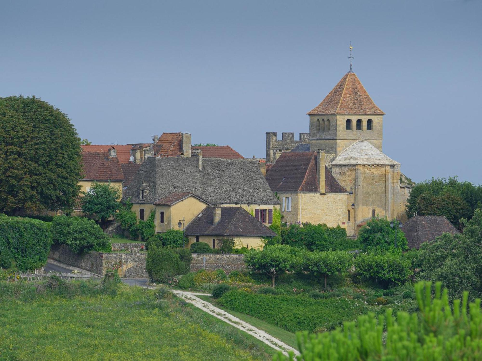 Grande Maison En Perigord A 10 Mn De Sarlat Marquay Exterior photo